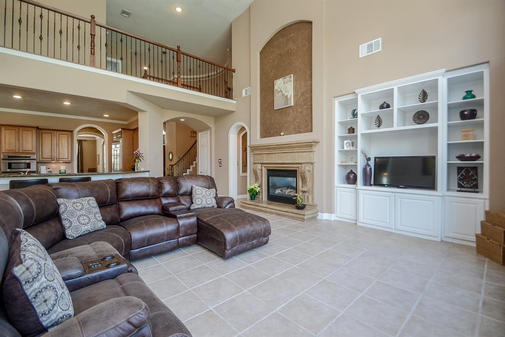 34 2 Highclere Park Drive, Spring, Texas 77379, 5 Bedrooms Bedrooms, 10 Rooms Rooms,3 BathroomsBathrooms,Single-family,For Sale,Highclere Park,87847004