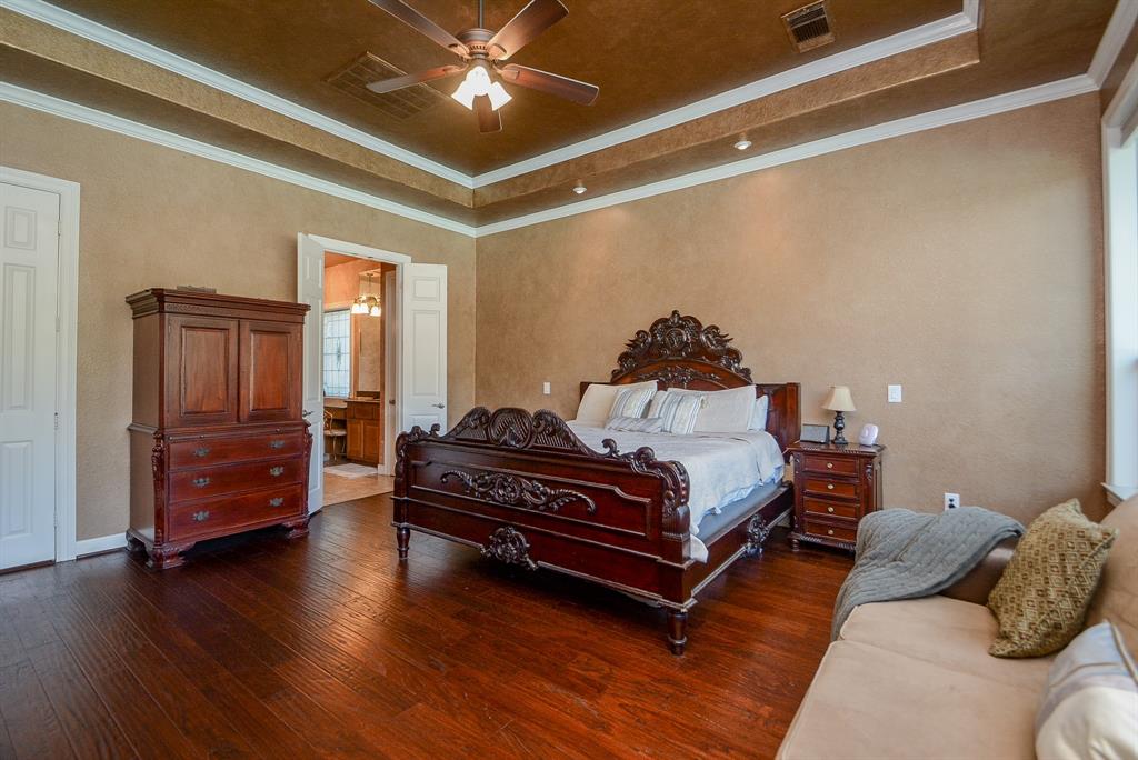 34 2 Highclere Park Drive, Spring, Texas 77379, 5 Bedrooms Bedrooms, 10 Rooms Rooms,3 BathroomsBathrooms,Single-family,For Sale,Highclere Park,87847004