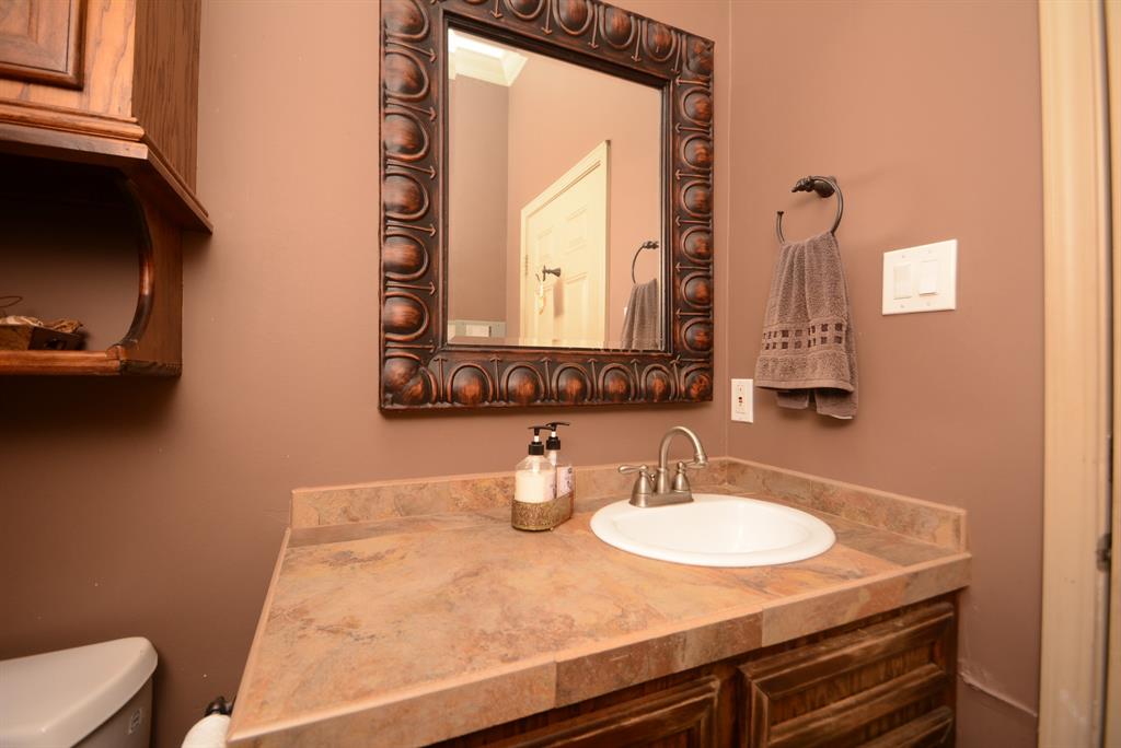 34 2 Highclere Park Drive, Spring, Texas 77379, 5 Bedrooms Bedrooms, 10 Rooms Rooms,3 BathroomsBathrooms,Single-family,For Sale,Highclere Park,87847004