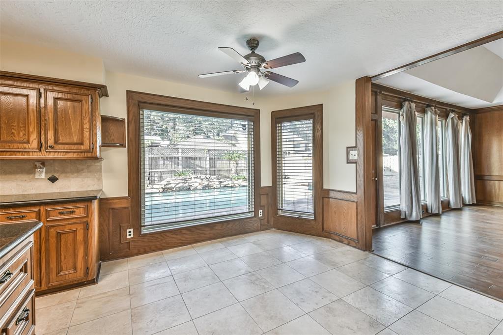 5214 2 Spanish Oak Drive, Houston, Texas 77066, 5 Bedrooms Bedrooms, 7 Rooms Rooms,2 BathroomsBathrooms,Single-family,For Sale,Spanish Oak,73380204