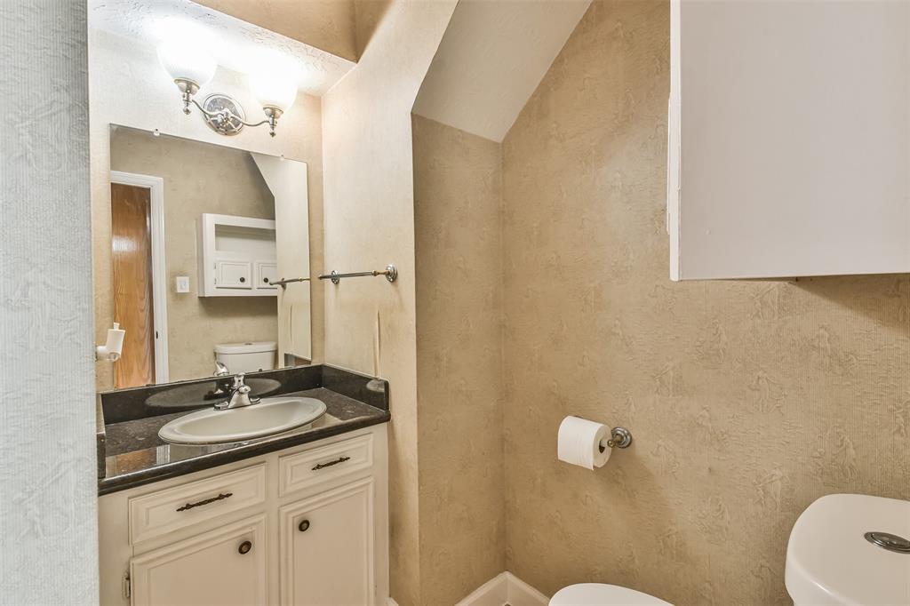 5214 2 Spanish Oak Drive, Houston, Texas 77066, 5 Bedrooms Bedrooms, 7 Rooms Rooms,2 BathroomsBathrooms,Single-family,For Sale,Spanish Oak,73380204