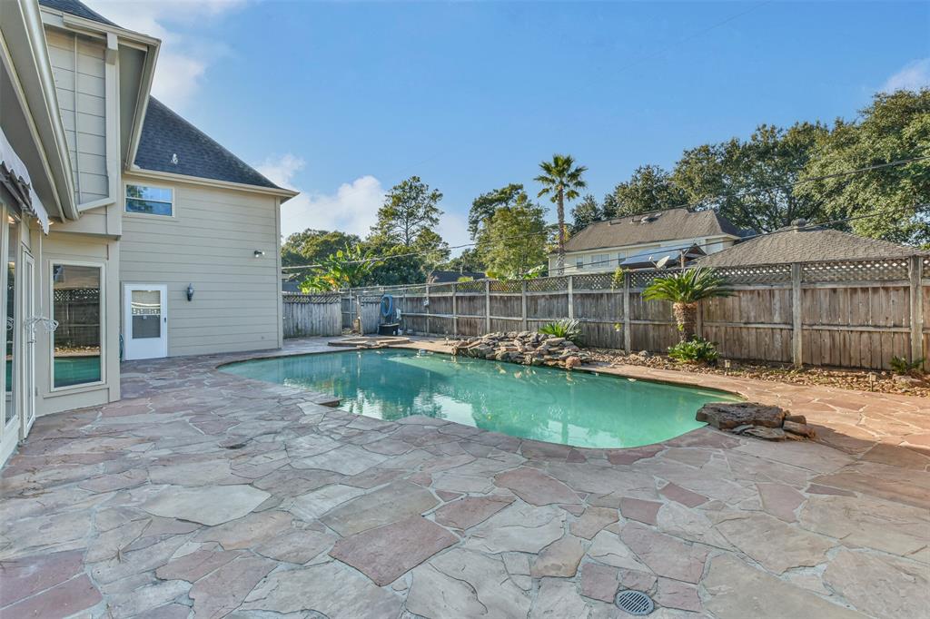 5214 2 Spanish Oak Drive, Houston, Texas 77066, 5 Bedrooms Bedrooms, 7 Rooms Rooms,2 BathroomsBathrooms,Single-family,For Sale,Spanish Oak,73380204