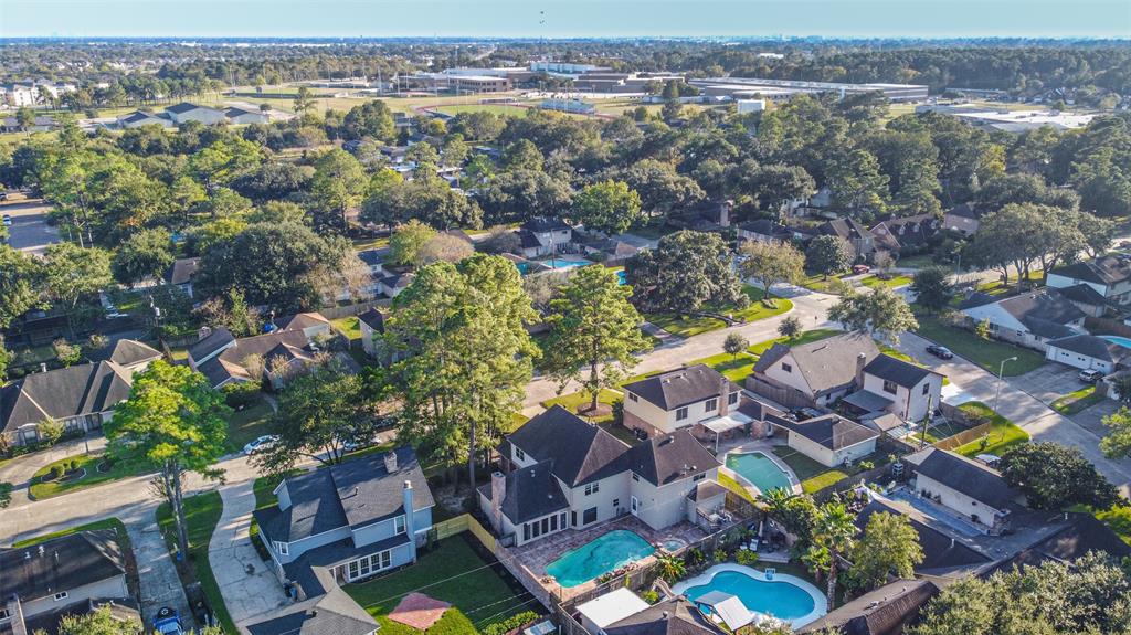 5214 2 Spanish Oak Drive, Houston, Texas 77066, 5 Bedrooms Bedrooms, 7 Rooms Rooms,2 BathroomsBathrooms,Single-family,For Sale,Spanish Oak,73380204