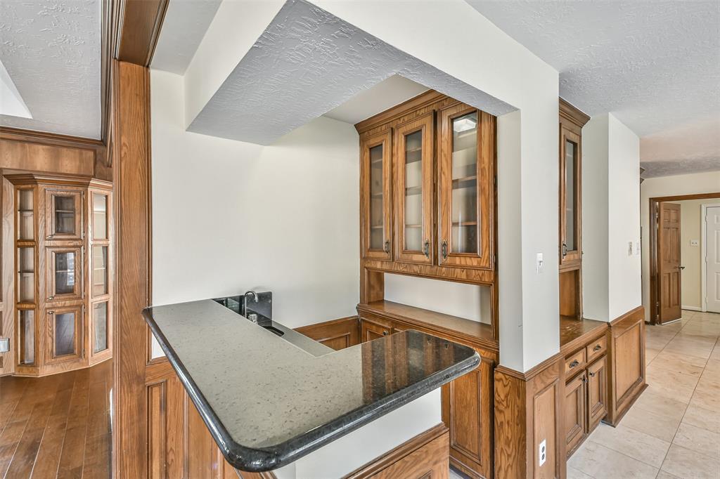 5214 2 Spanish Oak Drive, Houston, Texas 77066, 5 Bedrooms Bedrooms, 7 Rooms Rooms,2 BathroomsBathrooms,Single-family,For Sale,Spanish Oak,73380204