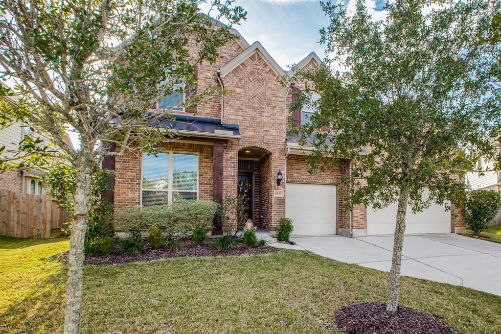 1839 2 Rocky Hills Drive, Conroe, Texas 77304, 4 Bedrooms Bedrooms, 11 Rooms Rooms,3 BathroomsBathrooms,Single-family,For Sale,Rocky Hills,85135431