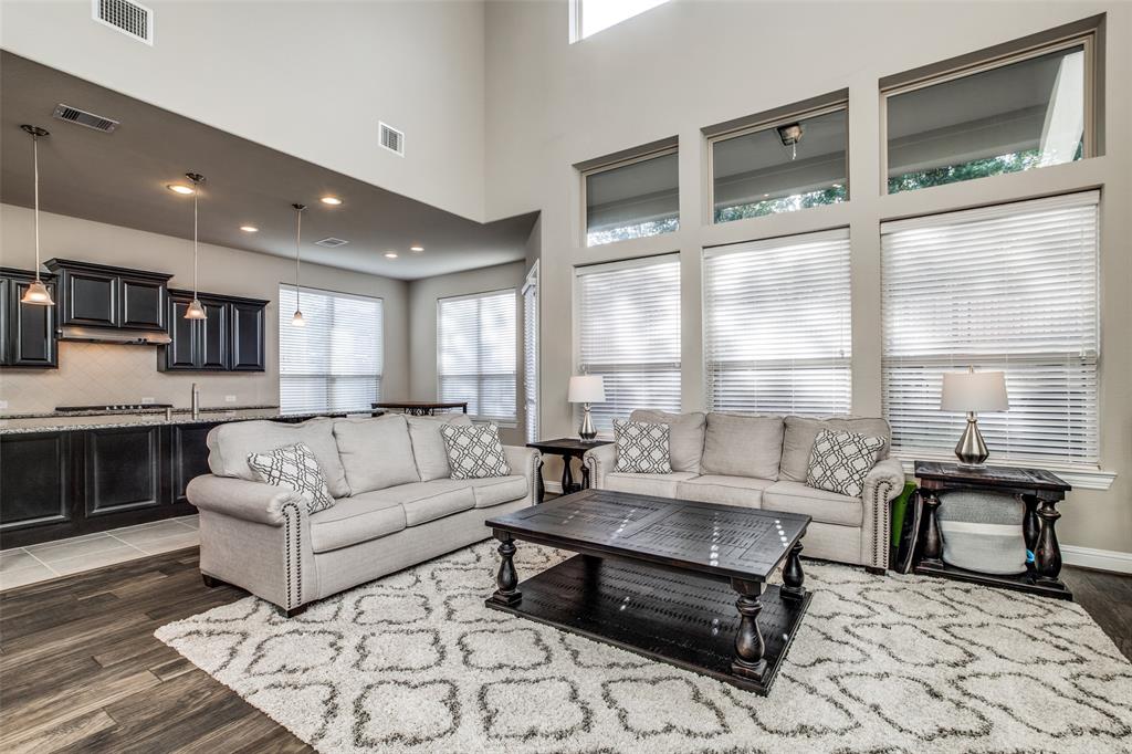 1839 2 Rocky Hills Drive, Conroe, Texas 77304, 4 Bedrooms Bedrooms, 11 Rooms Rooms,3 BathroomsBathrooms,Single-family,For Sale,Rocky Hills,85135431