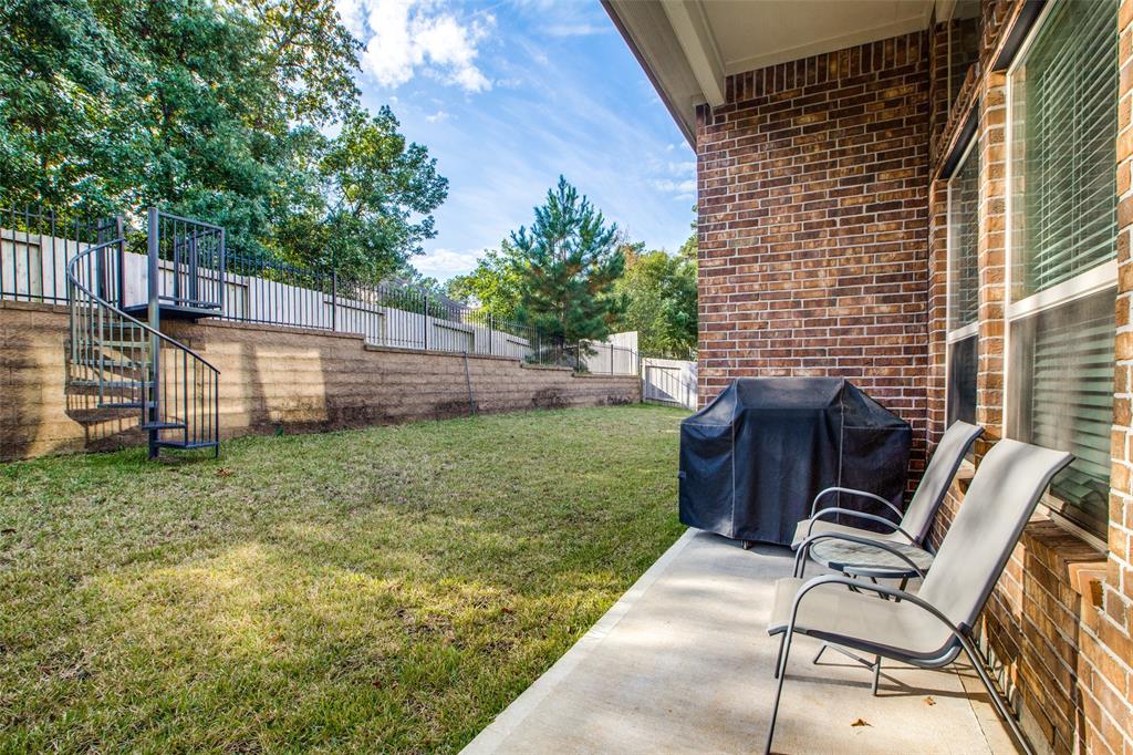 1839 2 Rocky Hills Drive, Conroe, Texas 77304, 4 Bedrooms Bedrooms, 11 Rooms Rooms,3 BathroomsBathrooms,Single-family,For Sale,Rocky Hills,85135431