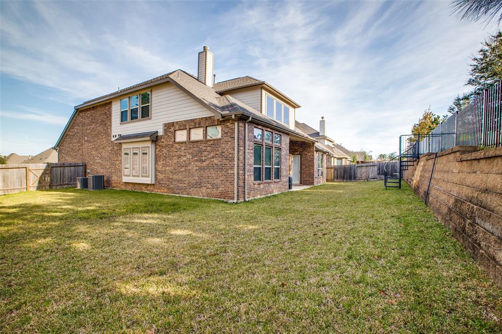 1839 2 Rocky Hills Drive, Conroe, Texas 77304, 4 Bedrooms Bedrooms, 11 Rooms Rooms,3 BathroomsBathrooms,Single-family,For Sale,Rocky Hills,85135431