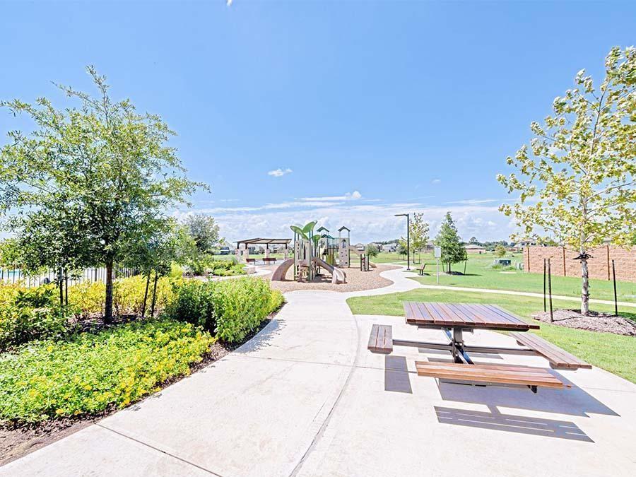 32606 2 Harvest Valley Drive, Brookshire, Texas 77423, 4 Bedrooms Bedrooms, 10 Rooms Rooms,2 BathroomsBathrooms,Single-family,For Sale,Harvest Valley,73467011