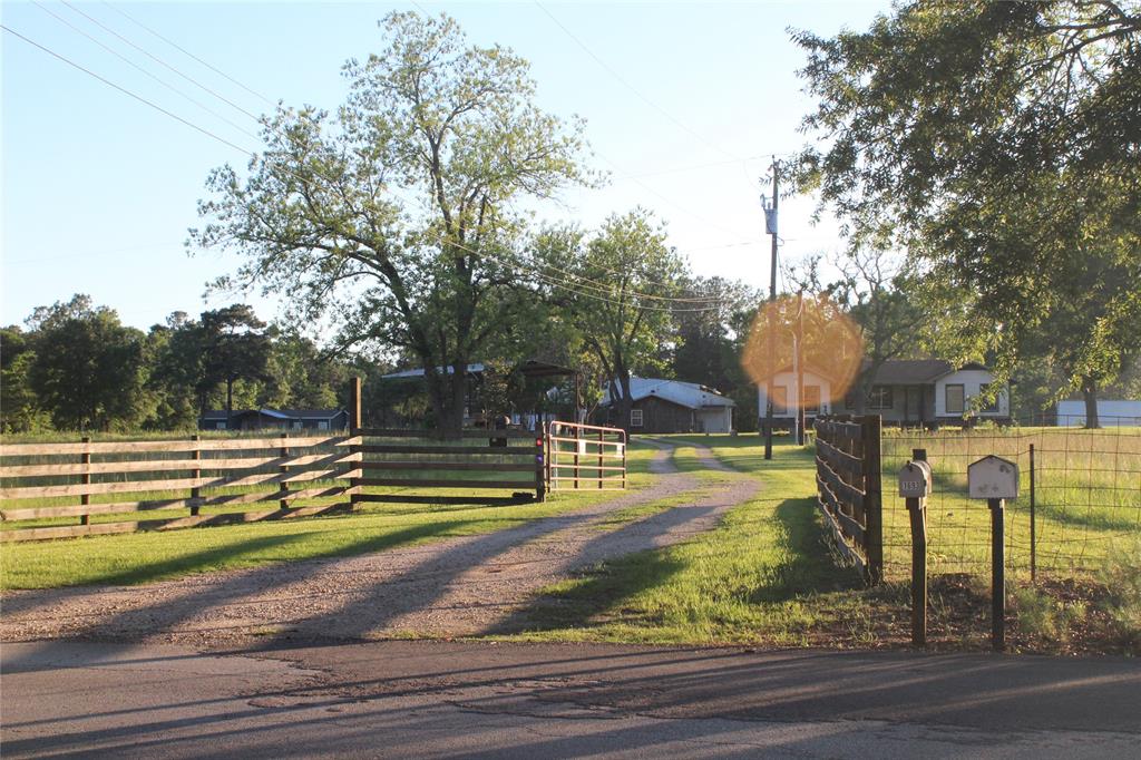 1693 1 Jeffcote Road, Conroe, Texas 77303, 3 Bedrooms Bedrooms, 6 Rooms Rooms,2 BathroomsBathrooms,Country Homes/acreage,For Sale,Jeffcote,7325986