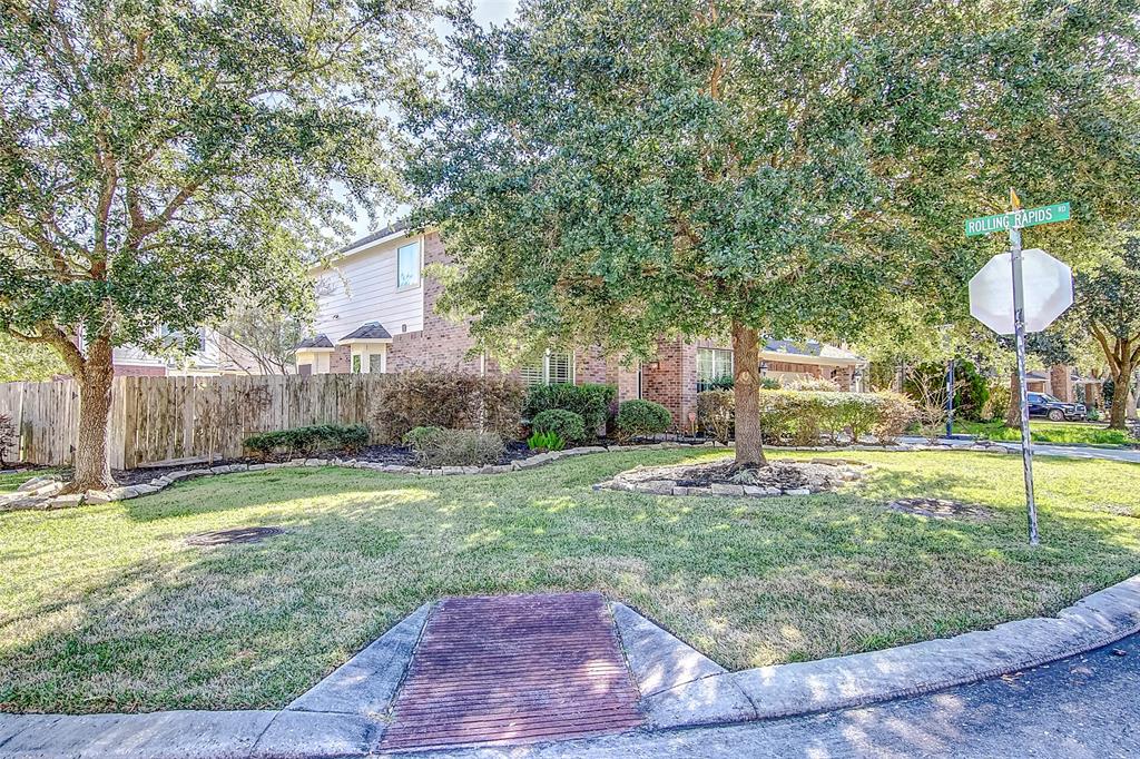 18414 2 Mariner Place, Humble, Texas 77346, 5 Bedrooms Bedrooms, 12 Rooms Rooms,3 BathroomsBathrooms,Single-family,For Sale,Mariner,3013987