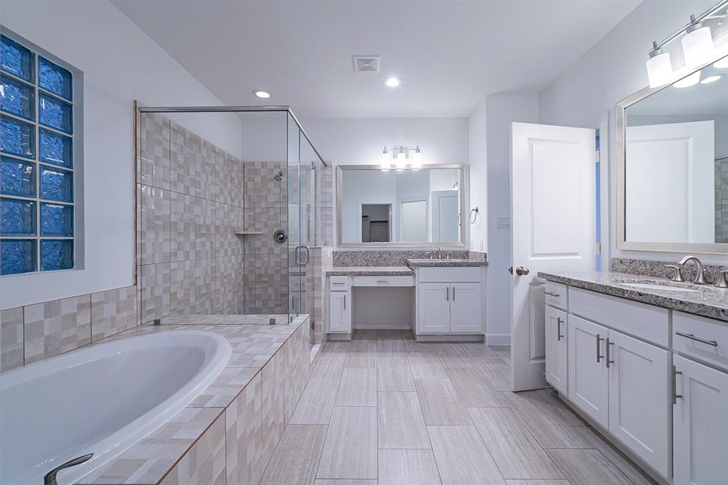 4116 3 Drake Street, Houston, Texas 77005, 4 Bedrooms Bedrooms, 4 Rooms Rooms,3 BathroomsBathrooms,Single-family,For Sale,Drake,61564956