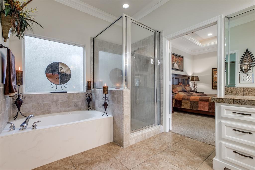 3302 1 Vineyard Lane, Montgomery, Texas 77356, 3 Bedrooms Bedrooms, 10 Rooms Rooms,2 BathroomsBathrooms,Single-family,For Sale,Vineyard,55239327