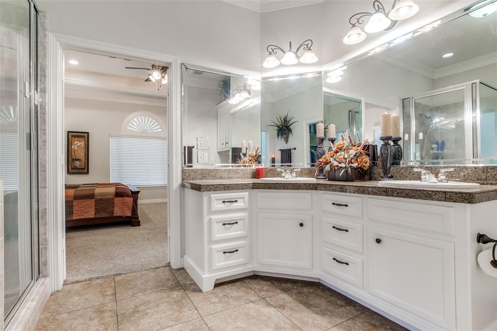 3302 1 Vineyard Lane, Montgomery, Texas 77356, 3 Bedrooms Bedrooms, 10 Rooms Rooms,2 BathroomsBathrooms,Single-family,For Sale,Vineyard,55239327