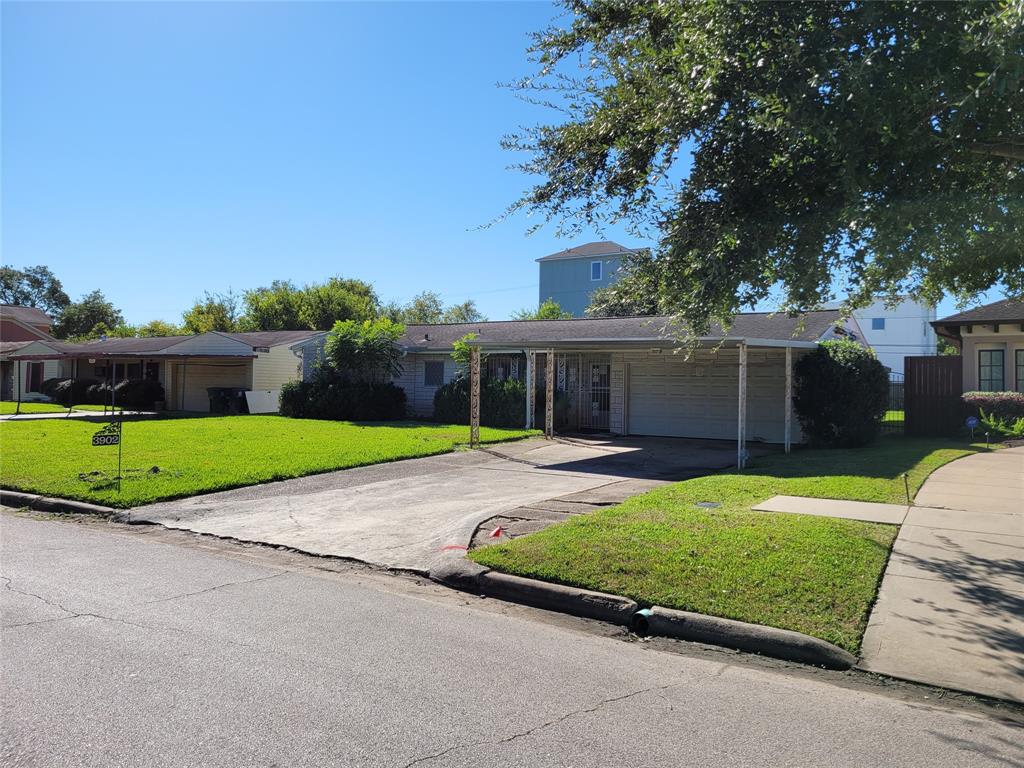 3902 1 Charleston Street, Houston, Texas 77021, 3 Bedrooms Bedrooms, 4 Rooms Rooms,1 BathroomBathrooms,Single-family,For Sale,Charleston,8739591