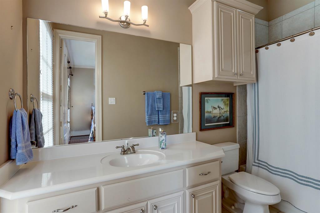 2201 2 Morse Street, Houston, Texas 77019, 3 Bedrooms Bedrooms, 11 Rooms Rooms,3 BathroomsBathrooms,Single-family,For Sale,Morse,75585724