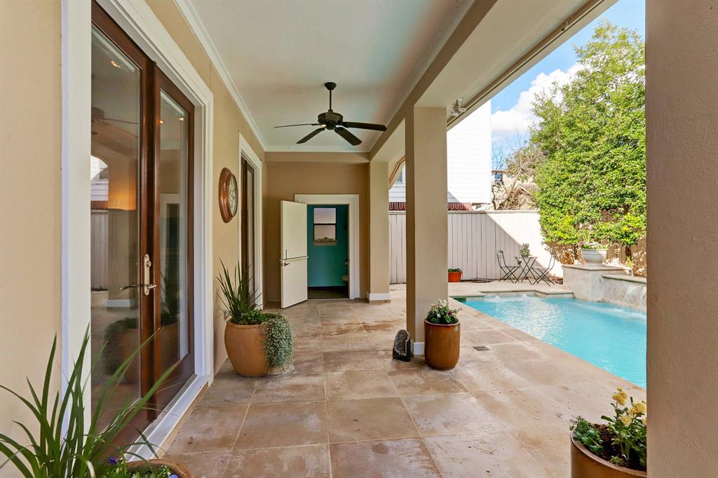 2201 2 Morse Street, Houston, Texas 77019, 3 Bedrooms Bedrooms, 11 Rooms Rooms,3 BathroomsBathrooms,Single-family,For Sale,Morse,75585724