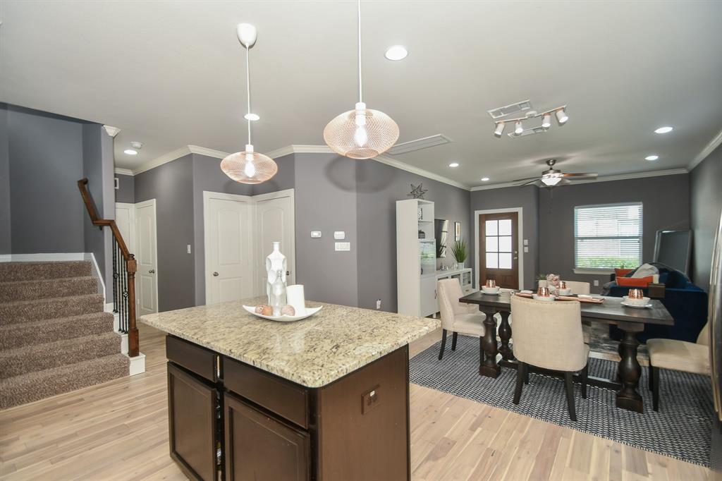 4815 2 Hardy Street, Houston, Texas 77009, 3 Bedrooms Bedrooms, 5 Rooms Rooms,2 BathroomsBathrooms,Single-family,For Sale,Hardy,61119620