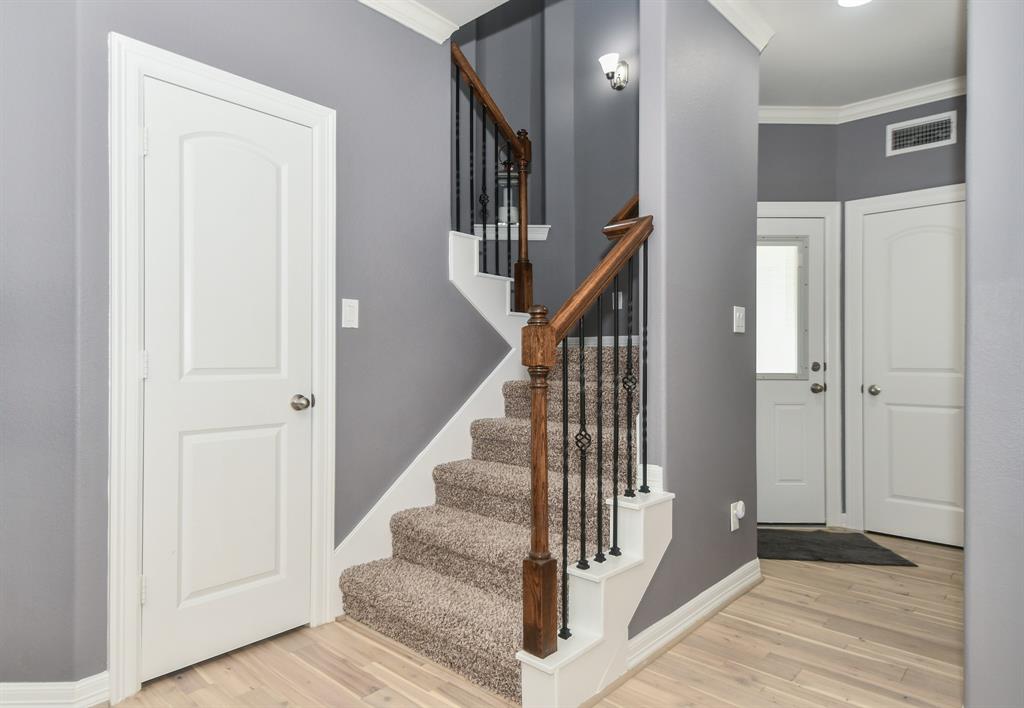 4815 2 Hardy Street, Houston, Texas 77009, 3 Bedrooms Bedrooms, 5 Rooms Rooms,2 BathroomsBathrooms,Single-family,For Sale,Hardy,61119620