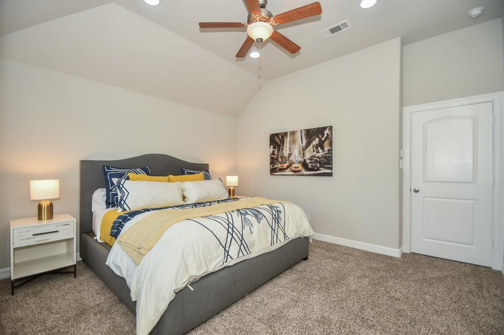 4815 2 Hardy Street, Houston, Texas 77009, 3 Bedrooms Bedrooms, 5 Rooms Rooms,2 BathroomsBathrooms,Single-family,For Sale,Hardy,61119620