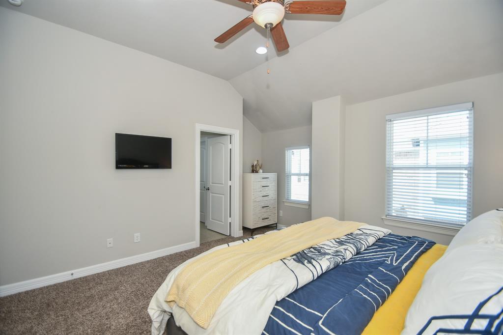 4815 2 Hardy Street, Houston, Texas 77009, 3 Bedrooms Bedrooms, 5 Rooms Rooms,2 BathroomsBathrooms,Single-family,For Sale,Hardy,61119620