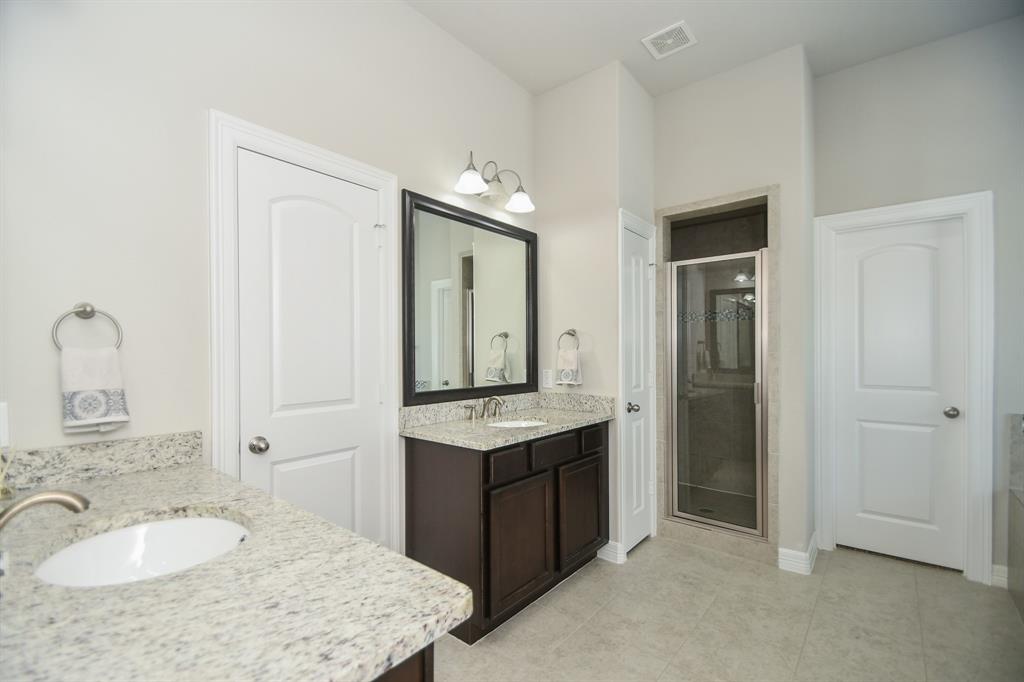 4815 2 Hardy Street, Houston, Texas 77009, 3 Bedrooms Bedrooms, 5 Rooms Rooms,2 BathroomsBathrooms,Single-family,For Sale,Hardy,61119620