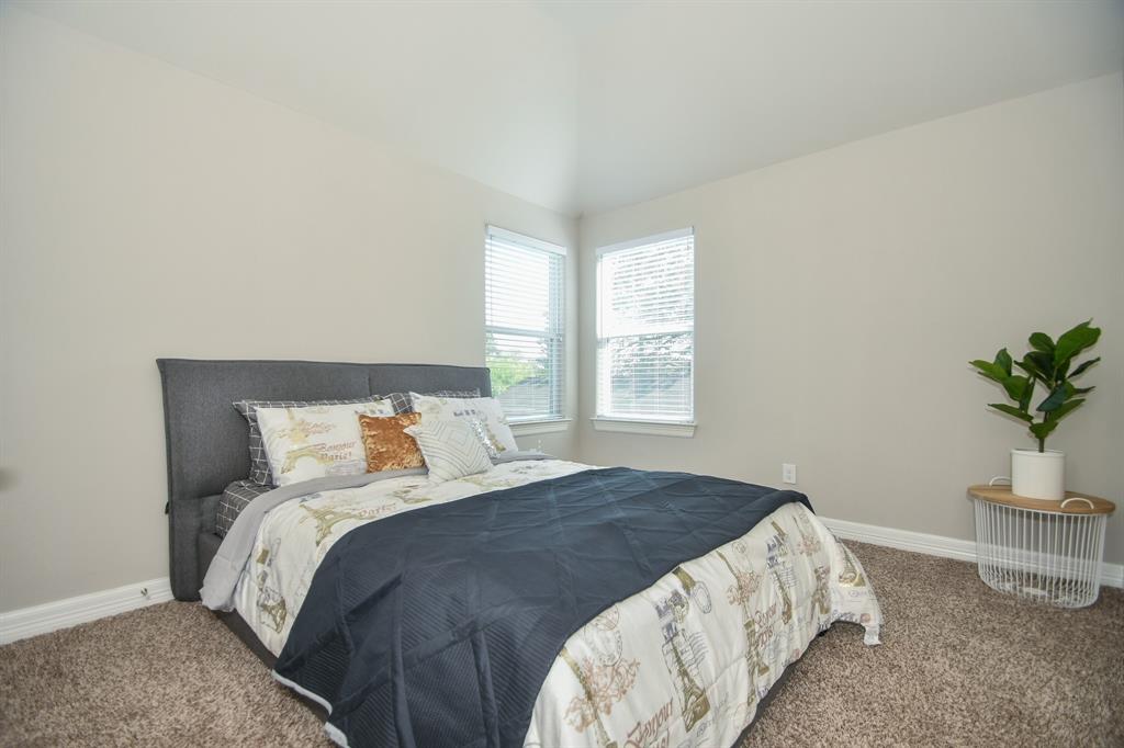 4815 2 Hardy Street, Houston, Texas 77009, 3 Bedrooms Bedrooms, 5 Rooms Rooms,2 BathroomsBathrooms,Single-family,For Sale,Hardy,61119620