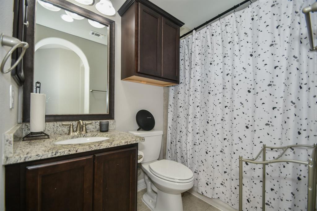 4815 2 Hardy Street, Houston, Texas 77009, 3 Bedrooms Bedrooms, 5 Rooms Rooms,2 BathroomsBathrooms,Single-family,For Sale,Hardy,61119620