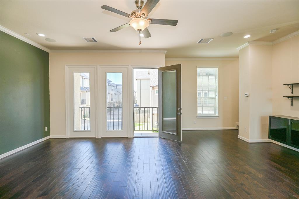 10202 3 Spring Shadows Park Circle, Houston, Texas 77080, 3 Bedrooms Bedrooms, 3 Rooms Rooms,3 BathroomsBathrooms,Single-family,For Sale,Spring Shadows Park,89650034