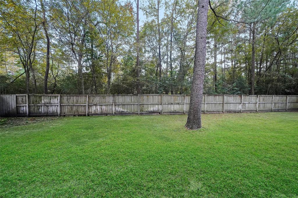 19 2 Owls Cove Place, The Woodlands, Texas 77382, 4 Bedrooms Bedrooms, 10 Rooms Rooms,2 BathroomsBathrooms,Single-family,For Sale,Owls Cove,70498277