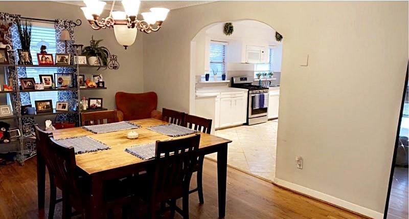 405 2 Dorchester Street, Houston, Texas 77022, 6 Bedrooms Bedrooms, 6 Rooms Rooms,2 BathroomsBathrooms,Single-family,For Sale,Dorchester,70238818