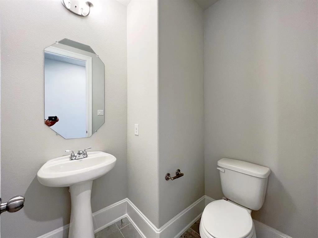 2126 2 Windmill Palm Drive, Fulshear, Texas 77423, 5 Bedrooms Bedrooms, 5 Rooms Rooms,4 BathroomsBathrooms,Single-family,For Sale,Windmill Palm Drive,84850287