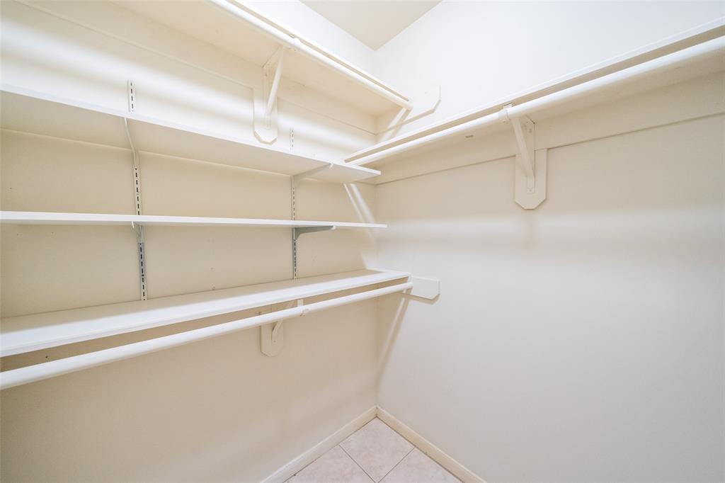 15806 2 Knoll Lake Drive, Houston, Texas 77095, 4 Bedrooms Bedrooms, 4 Rooms Rooms,2 BathroomsBathrooms,Single-family,For Sale,Knoll Lake,59255482