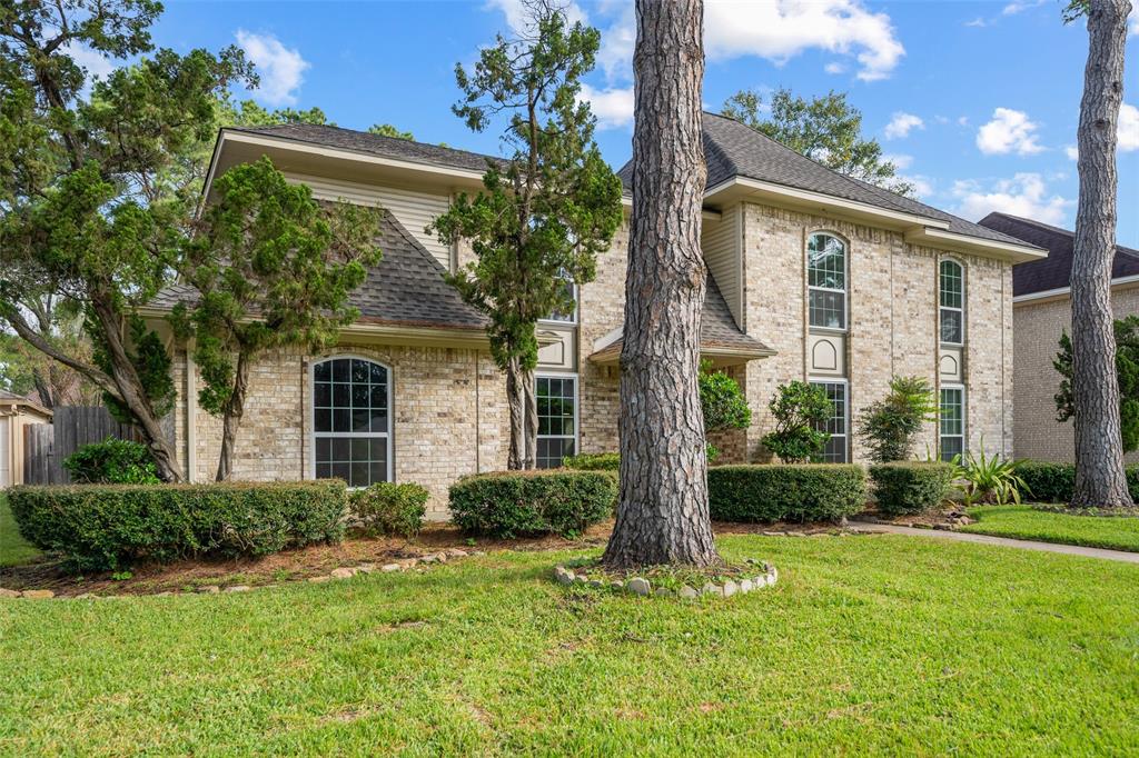 15806 2 Knoll Lake Drive, Houston, Texas 77095, 4 Bedrooms Bedrooms, 4 Rooms Rooms,2 BathroomsBathrooms,Single-family,For Sale,Knoll Lake,59255482
