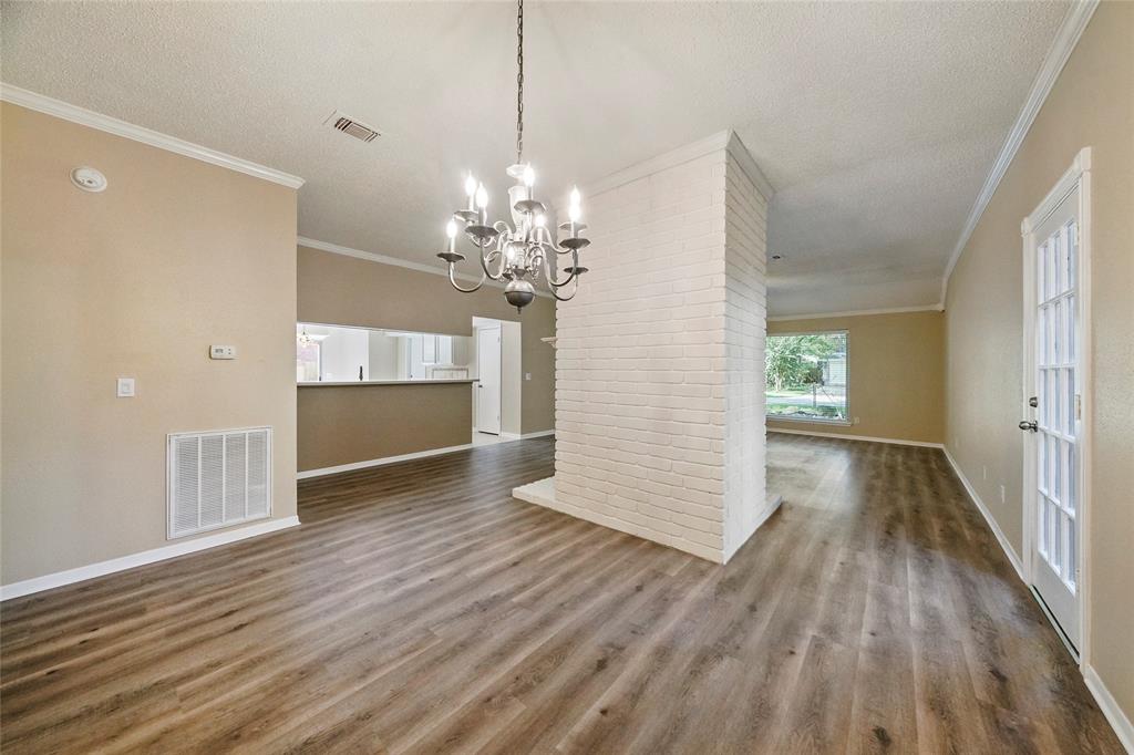 30 2 Sandpebble Drive, The Woodlands, Texas 77381, 4 Bedrooms Bedrooms, 14 Rooms Rooms,3 BathroomsBathrooms,Single-family,For Sale,Sandpebble,82909887