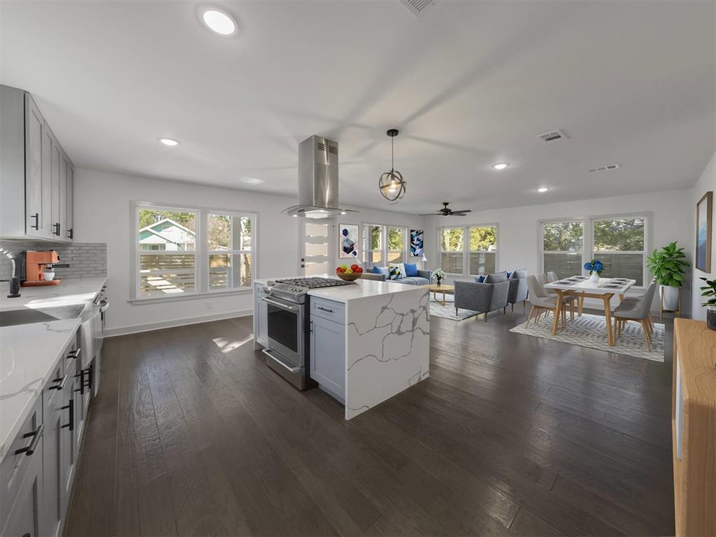 3602 1 Billingsley Street, Houston, Texas 77009, 3 Bedrooms Bedrooms, 11 Rooms Rooms,2 BathroomsBathrooms,Single-family,For Sale,Billingsley,69617221