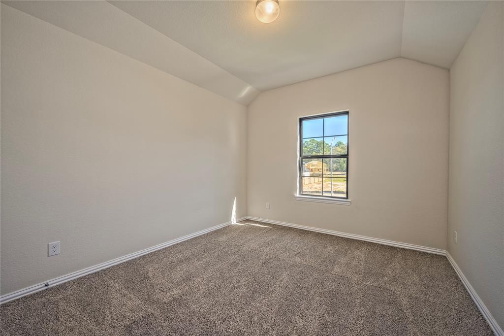 15418 2 Bell's Vireo Court, Magnolia, Texas 77354, 4 Bedrooms Bedrooms, 9 Rooms Rooms,3 BathroomsBathrooms,Single-family,For Sale,Bell's Vireo,87045105