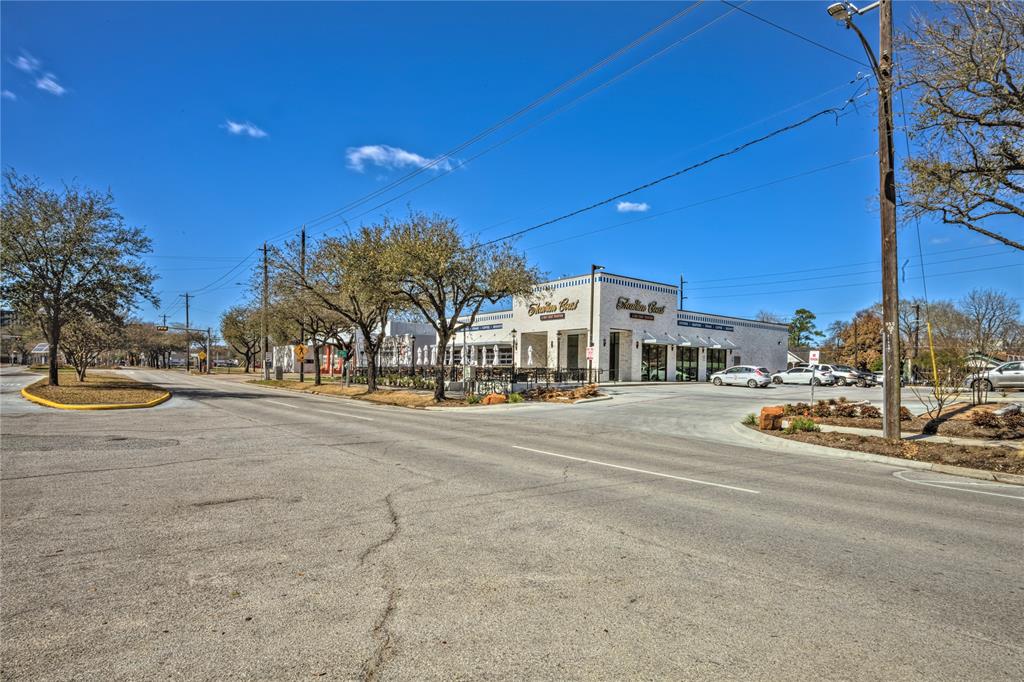 3118 1 Engelke Street, Houston, Texas 77003, 2 Bedrooms Bedrooms, 2 Rooms Rooms,1 BathroomBathrooms,Single-family,For Sale,Engelke,69036256
