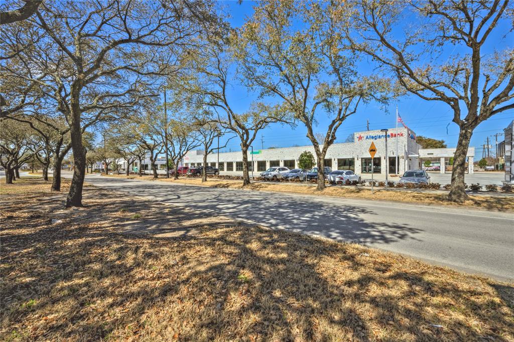 3118 1 Engelke Street, Houston, Texas 77003, 2 Bedrooms Bedrooms, 2 Rooms Rooms,1 BathroomBathrooms,Single-family,For Sale,Engelke,69036256