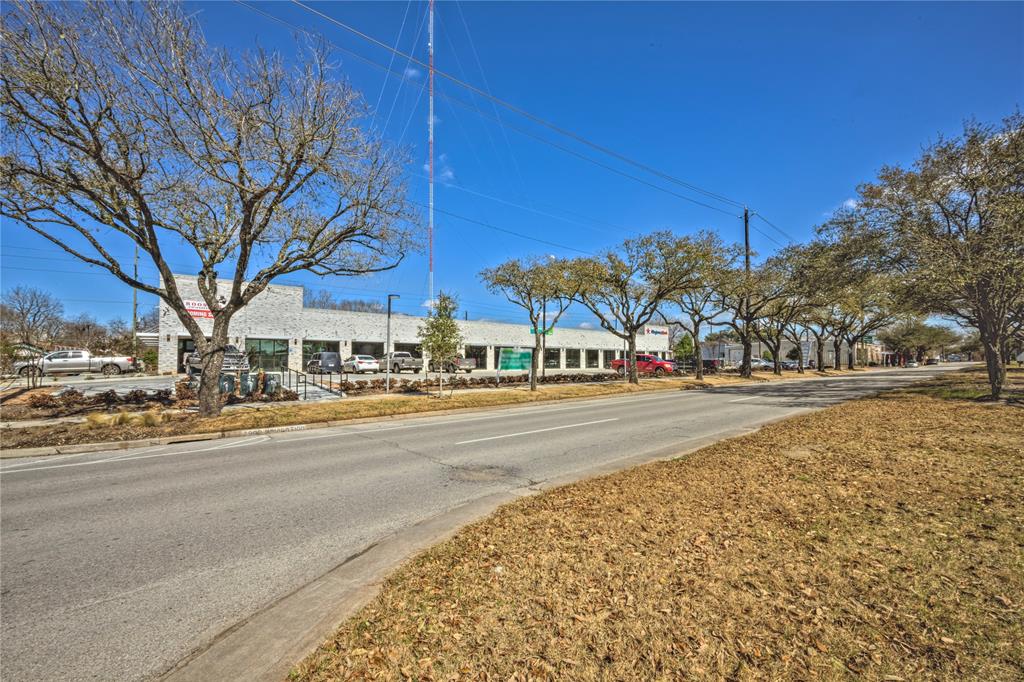 3118 1 Engelke Street, Houston, Texas 77003, 2 Bedrooms Bedrooms, 2 Rooms Rooms,1 BathroomBathrooms,Single-family,For Sale,Engelke,69036256