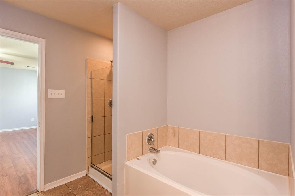 3230 2 Zephyr Glen Way, Houston, Texas 77084, 4 Bedrooms Bedrooms, 9 Rooms Rooms,2 BathroomsBathrooms,Single-family,For Sale,Zephyr Glen,72988938
