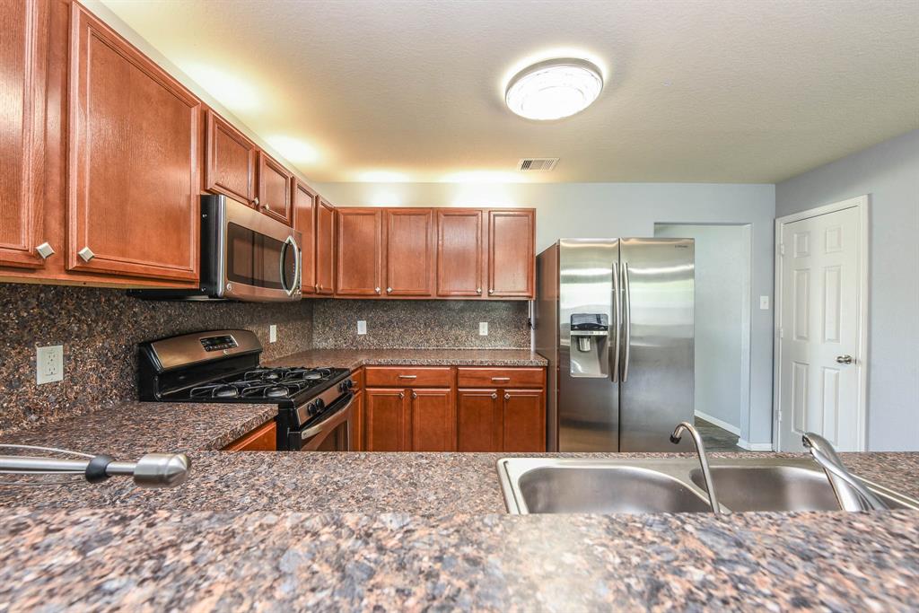 3230 2 Zephyr Glen Way, Houston, Texas 77084, 4 Bedrooms Bedrooms, 9 Rooms Rooms,2 BathroomsBathrooms,Single-family,For Sale,Zephyr Glen,72988938