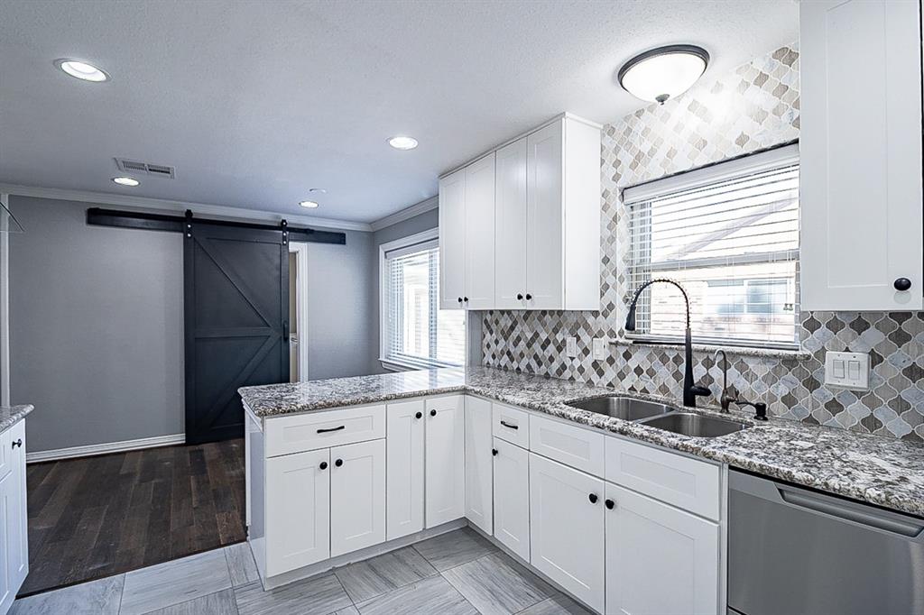 1710 1.5 Ashford Hollow Lane, Houston, Texas 77077, 4 Bedrooms Bedrooms, 4 Rooms Rooms,2 BathroomsBathrooms,Single-family,For Sale,Ashford Hollow,75144138