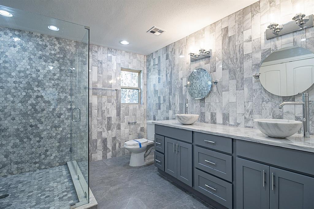 1710 1.5 Ashford Hollow Lane, Houston, Texas 77077, 4 Bedrooms Bedrooms, 4 Rooms Rooms,2 BathroomsBathrooms,Single-family,For Sale,Ashford Hollow,75144138