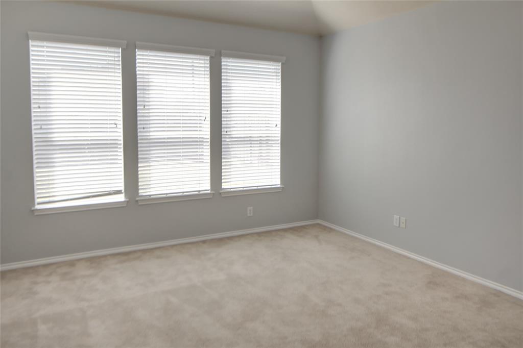 13020 2 Imperial Shore Drive, Pearland, Texas 77584, 4 Bedrooms Bedrooms, 9 Rooms Rooms,2 BathroomsBathrooms,Single-family,For Sale,Imperial Shore,56496752