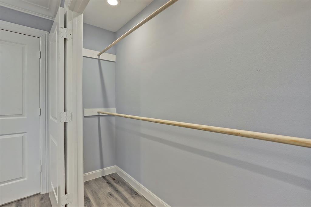 5030 1 Jason Street, Houston, Texas 77096, 4 Bedrooms Bedrooms, 8 Rooms Rooms,2 BathroomsBathrooms,Single-family,For Sale,Jason,73809410