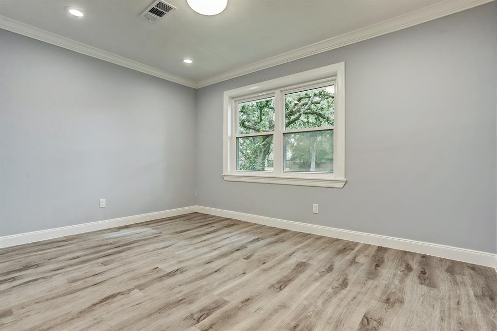 5030 1 Jason Street, Houston, Texas 77096, 4 Bedrooms Bedrooms, 8 Rooms Rooms,2 BathroomsBathrooms,Single-family,For Sale,Jason,73809410