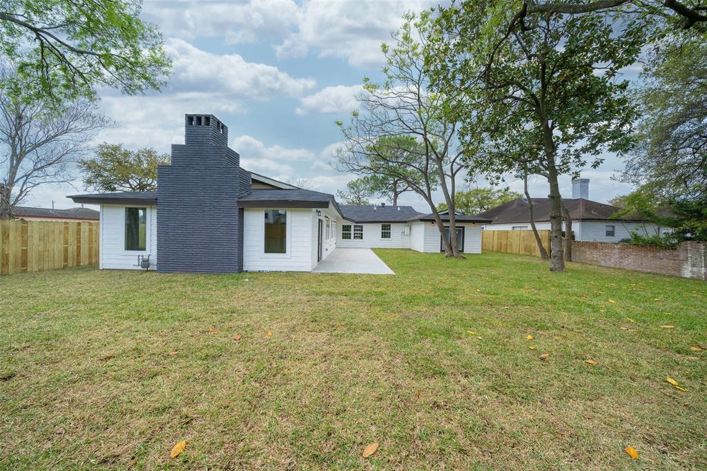 4030 1 Braeswood Boulevard, Houston, Texas 77025, 3 Bedrooms Bedrooms, 6 Rooms Rooms,2 BathroomsBathrooms,Single-family,For Sale,Braeswood,13738685