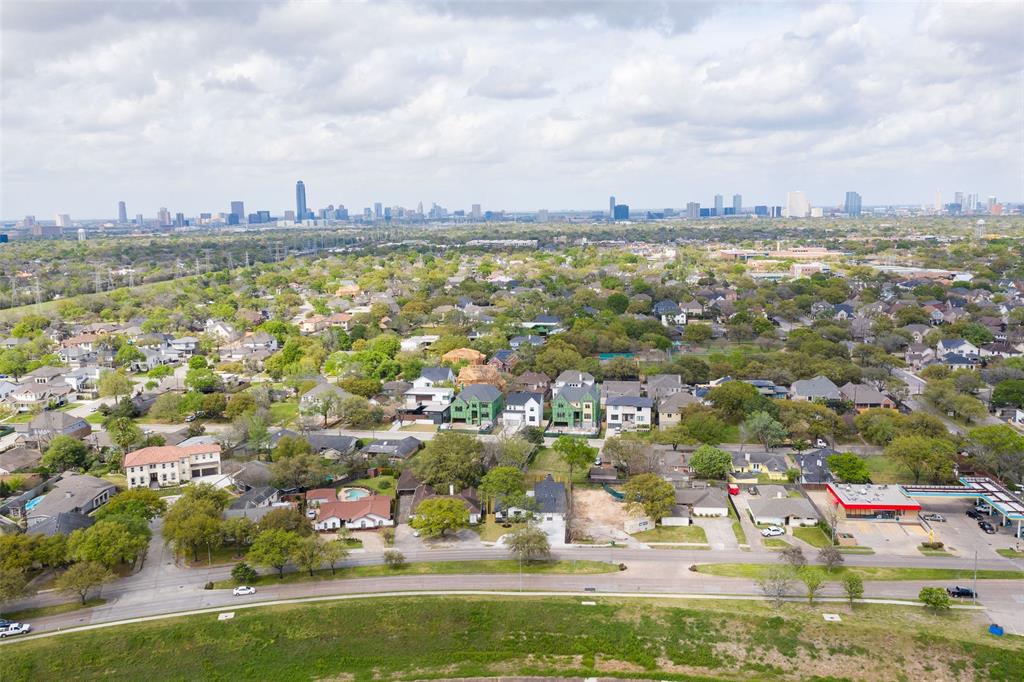 4030 1 Braeswood Boulevard, Houston, Texas 77025, 3 Bedrooms Bedrooms, 6 Rooms Rooms,2 BathroomsBathrooms,Single-family,For Sale,Braeswood,13738685