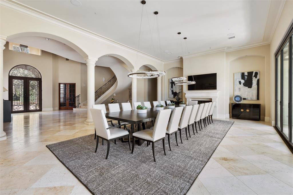 3 2 Liberty Bell Circle, Bunker Hill Village, Texas 77024, 5 Bedrooms Bedrooms, 14 Rooms Rooms,7 BathroomsBathrooms,Single-family,For Sale,Liberty Bell,65268581